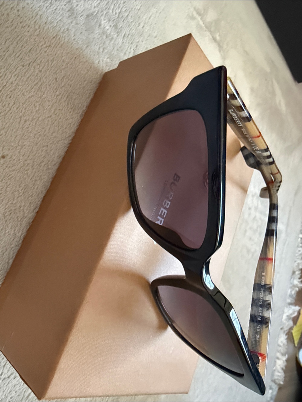 Burberry Black Cat-Eye Sunglasses with Beige Check Arms